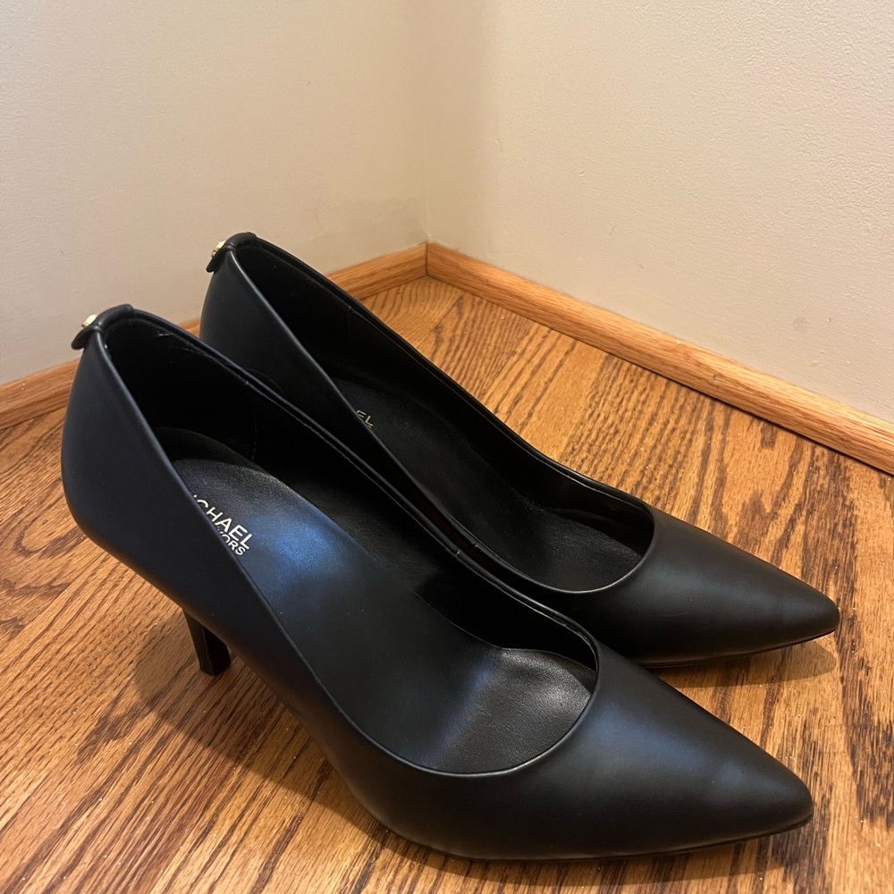 Michael Kors Black Classic Heels